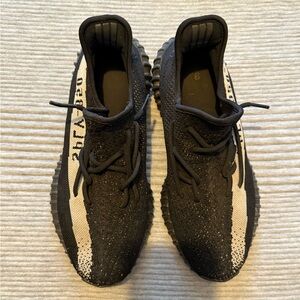 Yeezy 350 Boost Oreo size 10